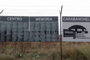 Desaparece el memorial a los presos instalado en los terrenos de la antigua cárcel de Carabanchel.