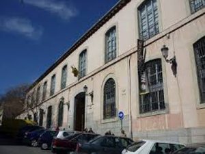 El Colegio de Médicos advierte de un posible rebrote al pasar Madrid a la fase 1.