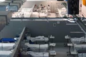 La Comunidad de Madrid está vaciando las plantillas de los hospitales públicos.