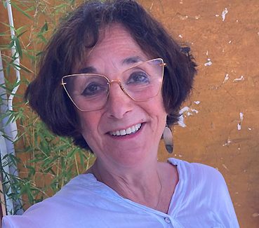 Loreto Casado hace una nueva traducción del ‘Manifiesto del surrealismo’, de André Breton